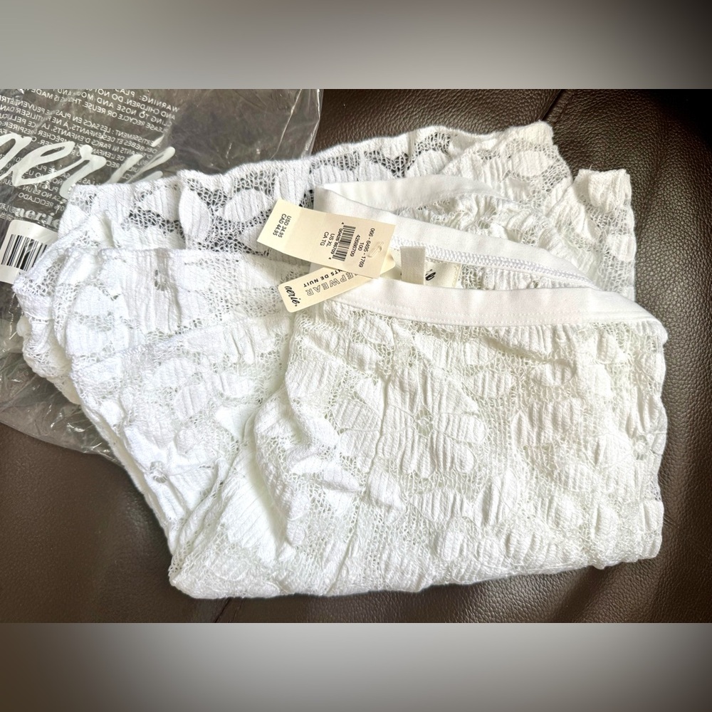 Aerie Offshore Lace Sheer Shorts — White - Picture 2 of 5